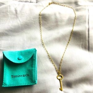 Tiffany & co authentic gold necklace